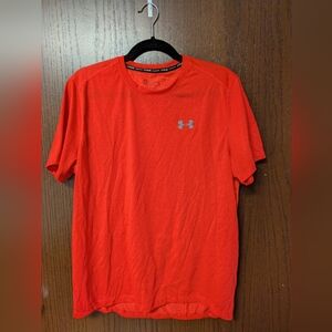 Under Armour Run Heat Gear Men's T-shirt Large Fitted Red Short Sleeve Athletic